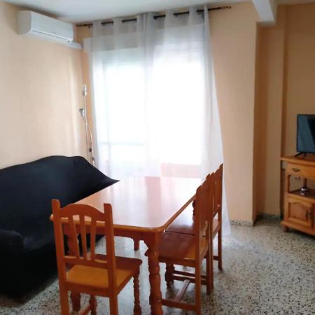 Apartamento 3 Dormitorios Frente A Hospital De Traumatologia กรานาดา ภายนอก รูปภาพ